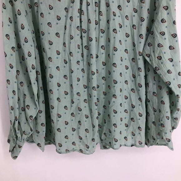 Reitmans Light Sage Green Small Paisley Patterned Button Up Long Sleeve Shirt 2X - Picture 13 of 16